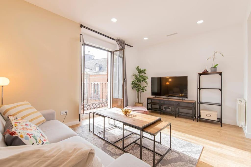 Espectacular Apartamento Plaza Mayor Madrid Buitenkant foto